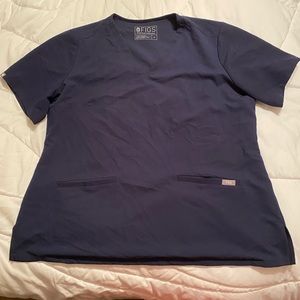Women’s casma navy Figs scrub XL